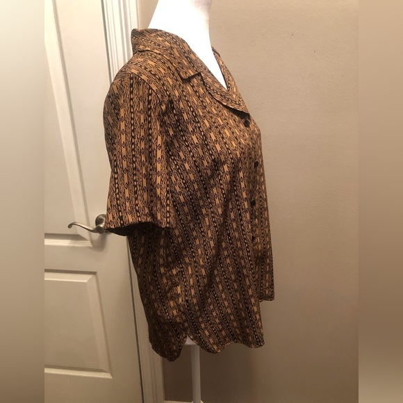 Vintage Liz Baker Essentials Button Up Blouse Size Medium - Picture 2 of 5